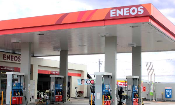 ガソリンスタンド